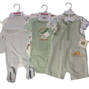HUGGIES and LITTLE ME 9 Months Boys - 3 Play Sets
